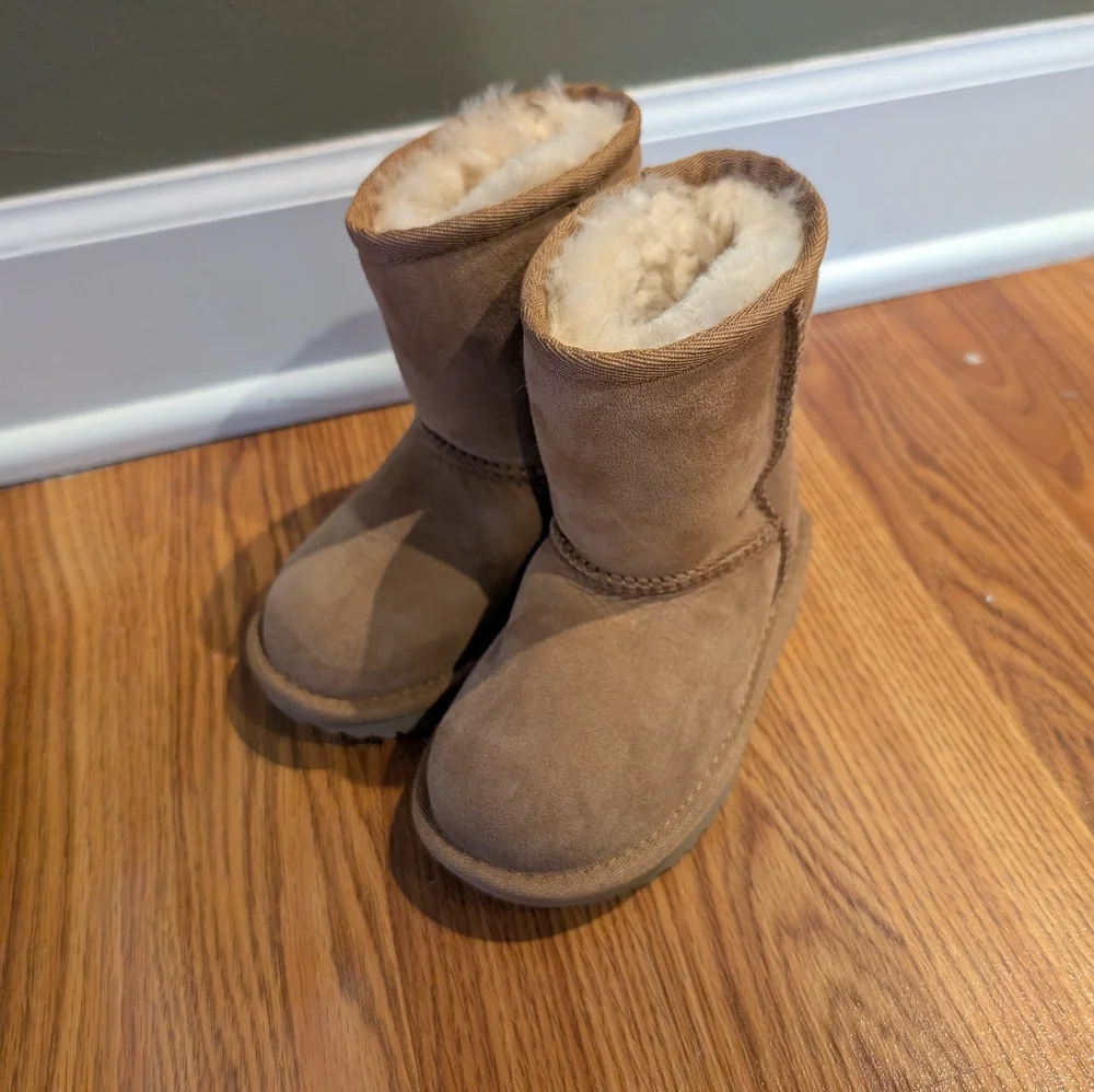UGG Classic II Boot